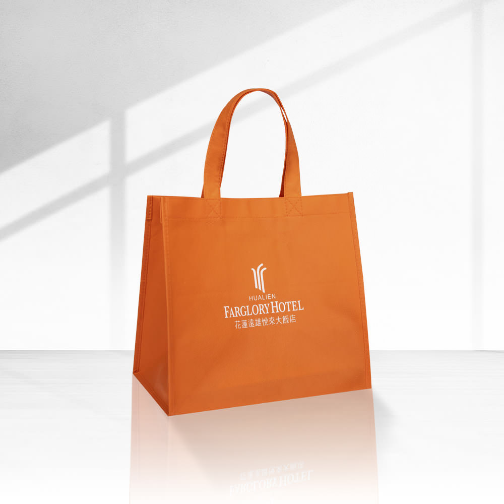 18 BAG 環保袋，國內外五星級飯店認可的專業品質，量身訂製尺寸，客製化 LOGO，各種環保袋、不織布手提袋、宣傳購物袋、收納袋、禮品包裝袋、活動贈品袋、保溫袋、覆膜袋、保冷袋、無紡袋、帆布袋、棉布袋、福袋、束口袋、備品袋、防塵袋